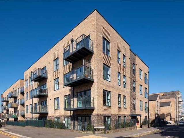 1 Bedroom Flat