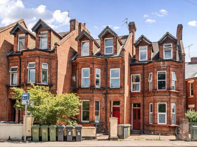1 Bedroom Flat
