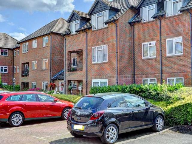 1 Bedroom Flat