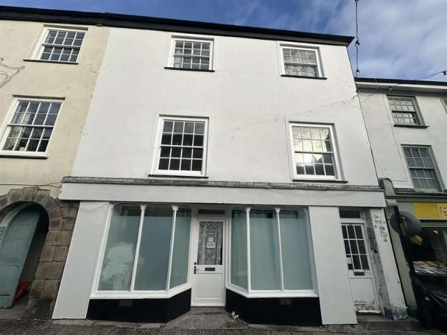 1 Bedroom Flat