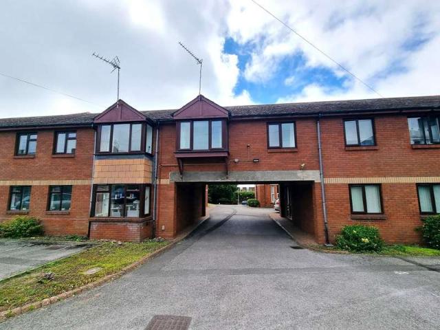 1 Bedroom Flat