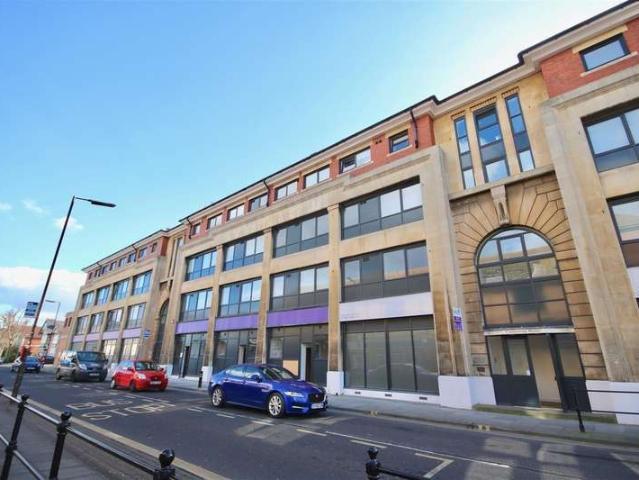 1 Bedroom Flat