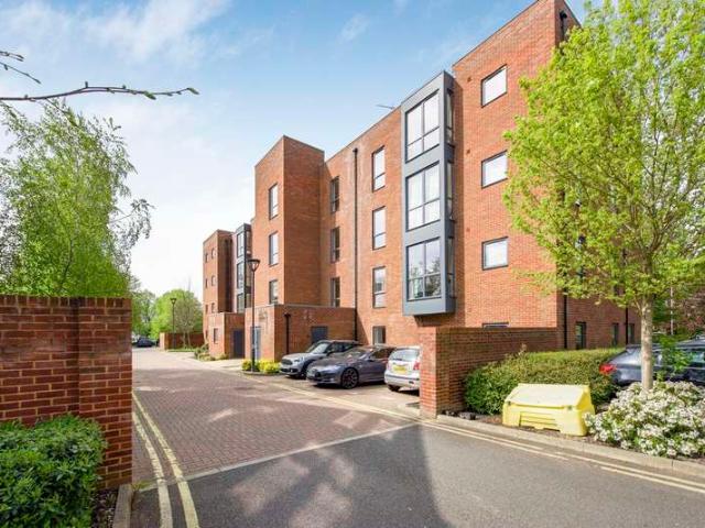 1 Bedroom Flat