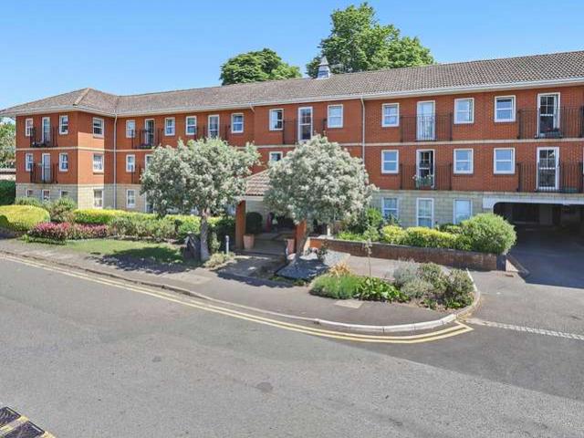 1 Bedroom Flat