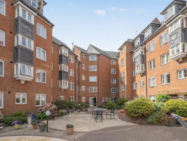 1 Bedroom Flat