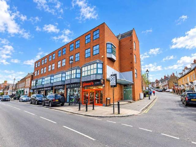 1 Bedroom Flat