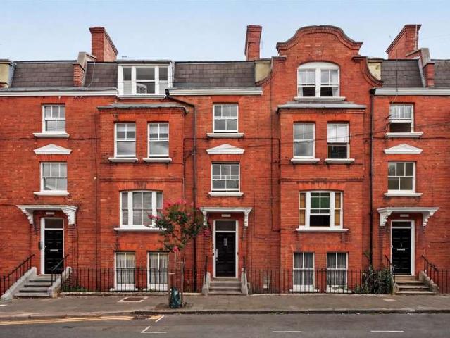 1 Bedroom Flat