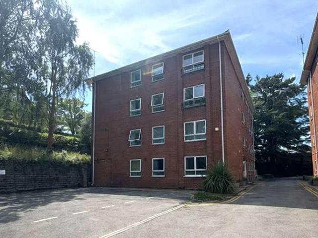 1 Bedroom Flat