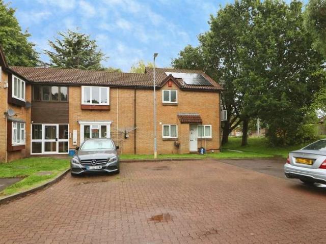 1 Bedroom Flat