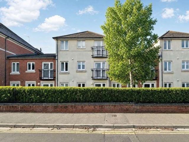 1 Bedroom Flat