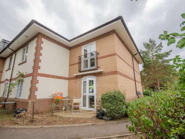 1 Bedroom Flat