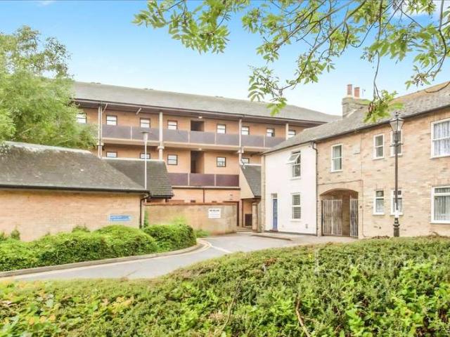 1 Bedroom Flat