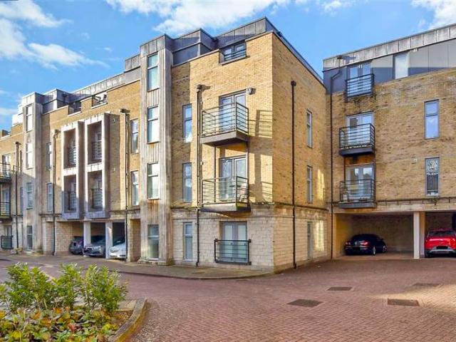 1 Bedroom Flat