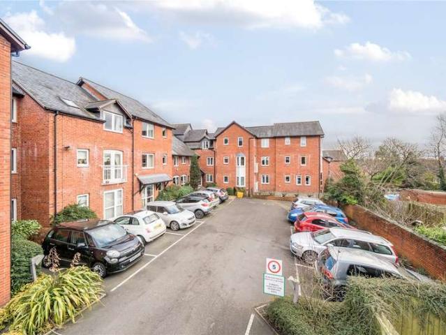 1 Bedroom Flat