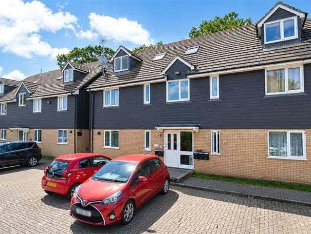 1 Bedroom Flat