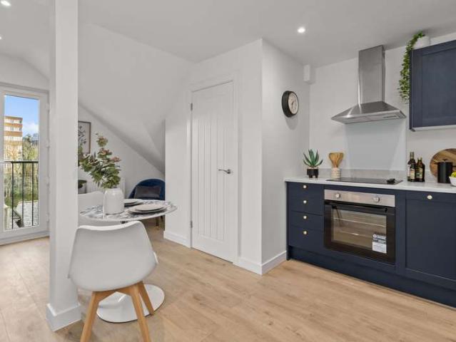 1 Bedroom Flat