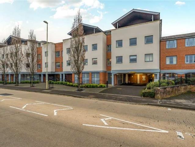 1 Bedroom Flat