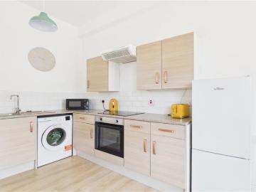 1 Bedroom Flat