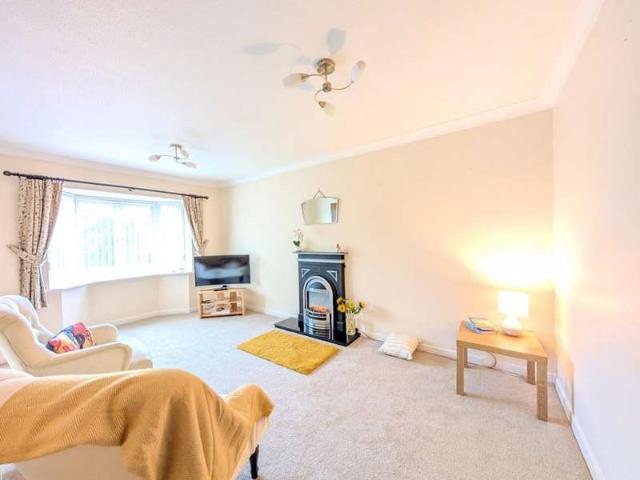 1 Bedroom Flat