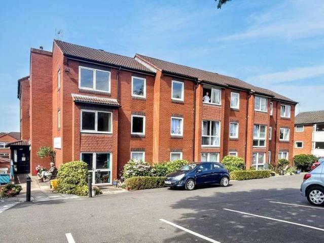 1 Bedroom Flat