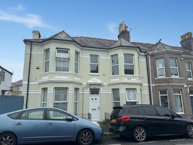 1 Bedroom Flat