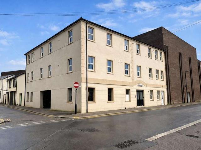 1 Bedroom Flat