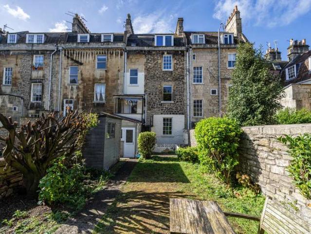 1 Bedroom Flat