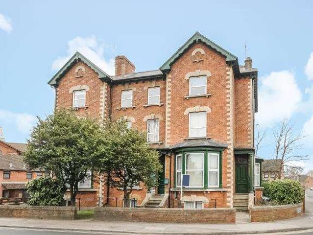 1 Bedroom Flat