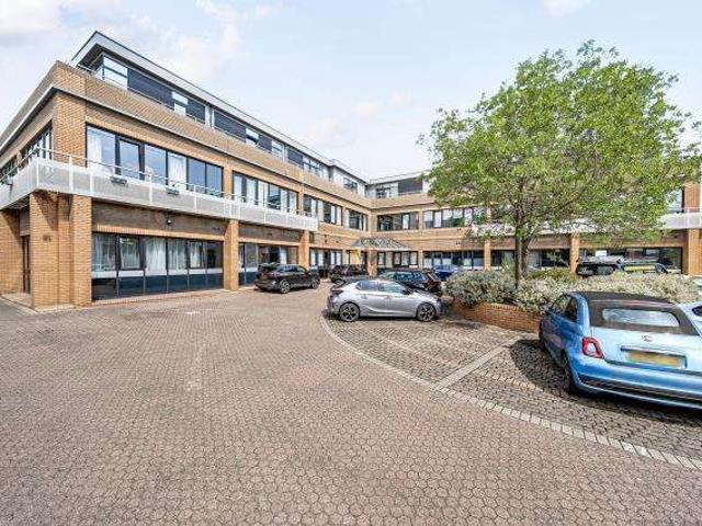1 Bedroom Flat