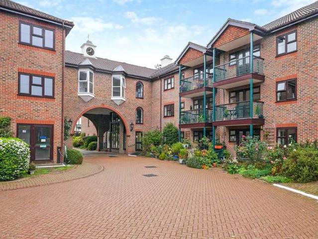 1 Bedroom Flat