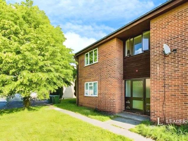 1 Bedroom Flat