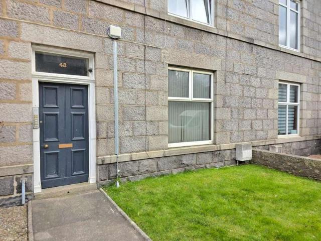 1 Bedroom Flat