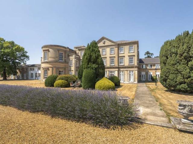 1 Bedroom Flat