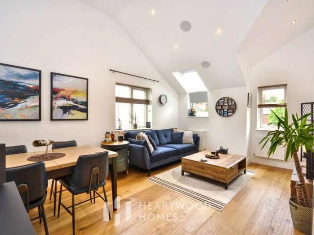 1 Bedroom Flat