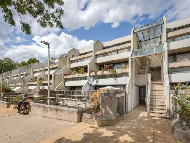 1 Bedroom Flat