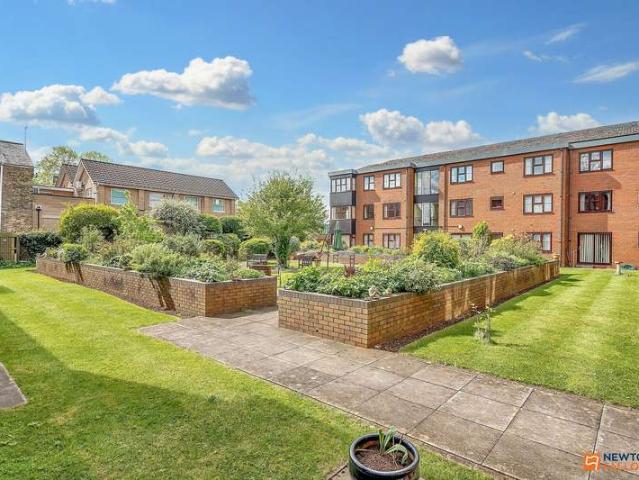1 Bedroom Flat