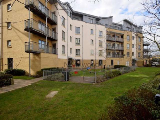 1 Bedroom Flat