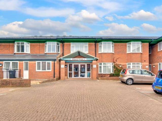 1 Bedroom Flat