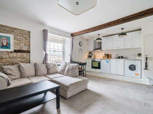 1 Bedroom Flat