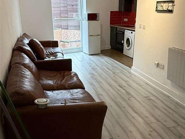 1 Bedroom Flat