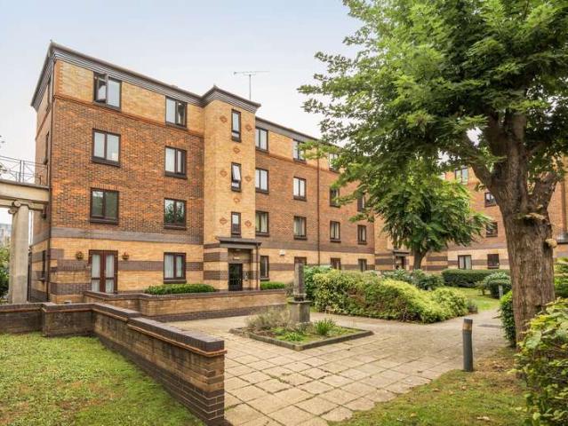 1 Bedroom Flat