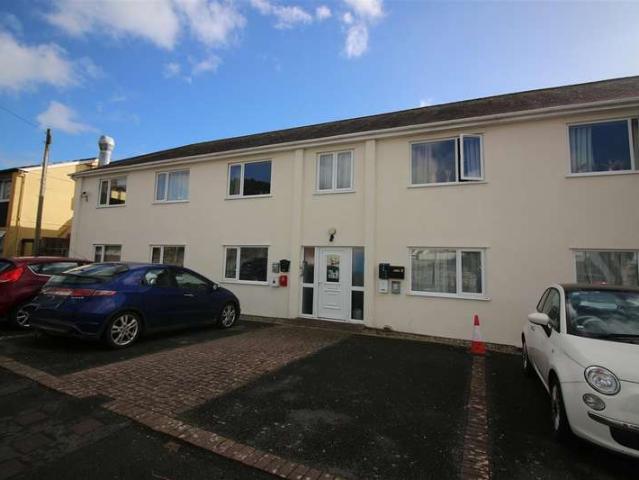 1 Bedroom Flat