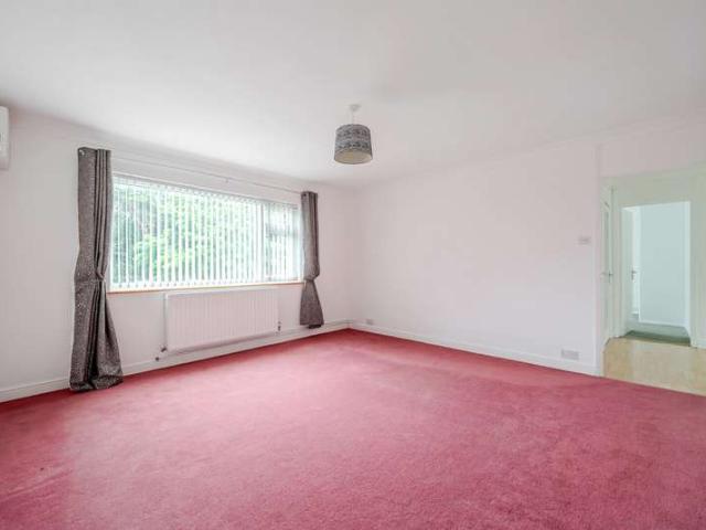 1 Bedroom Flat