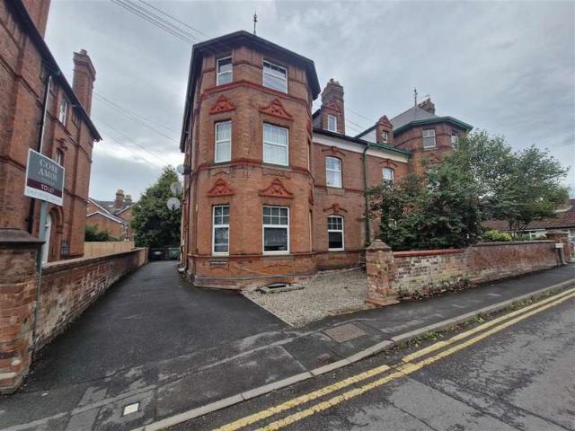 1 Bedroom Flat