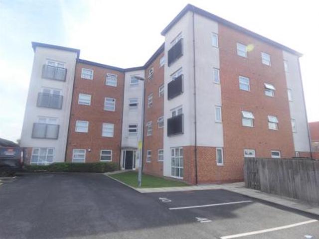 1 bedroom Flat To Let