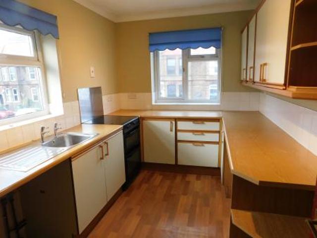 1 bedroom Flat To Let