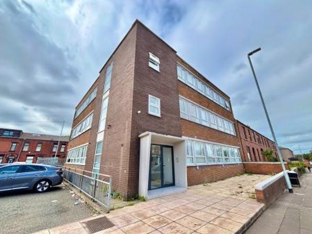 1 bedroom Flat To Let