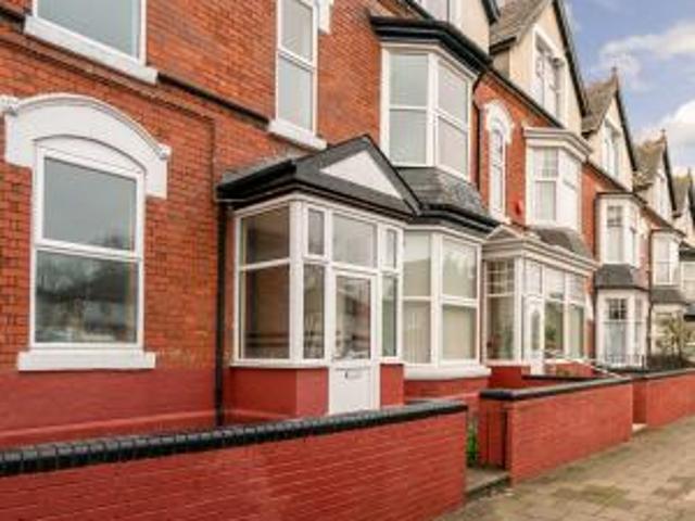 1 bedroom Flat To Let