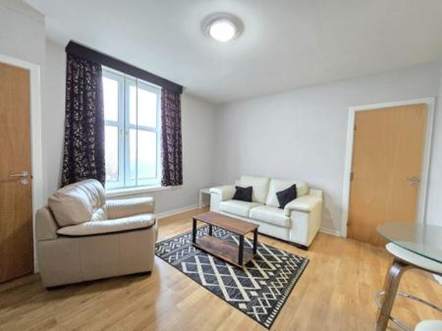 1 bedroom Flat To Let