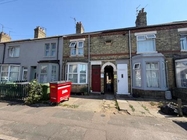 1 bedroom Flat To Let